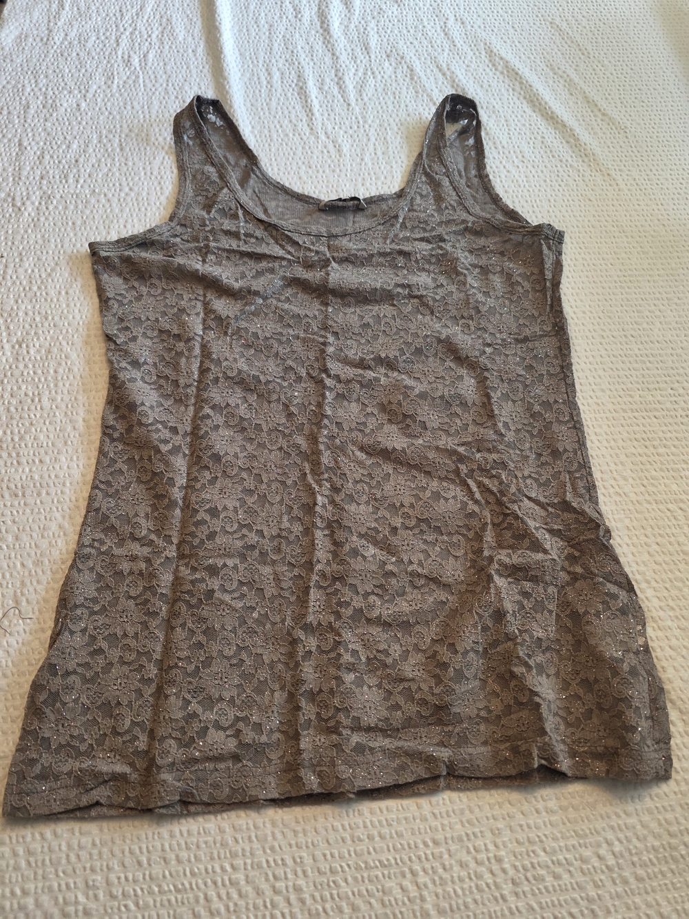 BKE Sparkle Lace Scoop Tank Top in Taupe Gray Xl